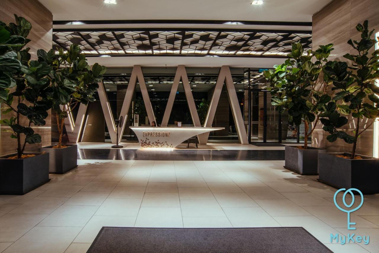 星汇吉隆坡型格麦基全球公寓式酒店 外观 照片 Entrance of the museum